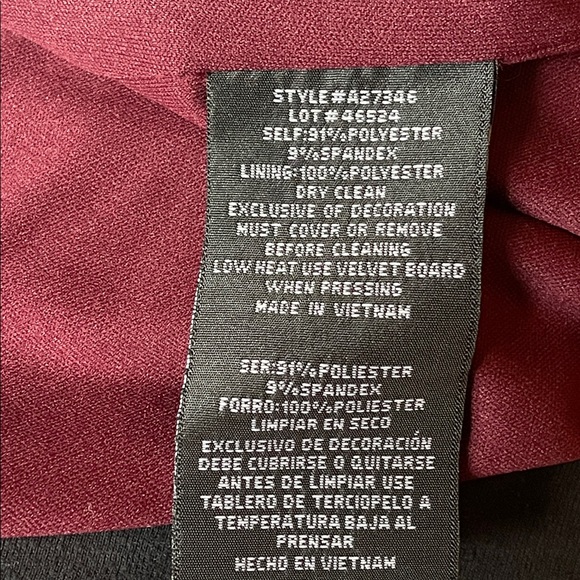 NEW Betsy & Adam Lucille Sleeveless Keyhole Velvet Maxi Dress Gown Burgundy